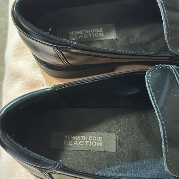 Dress shoes - Picture 3 of 5